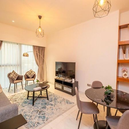 Hometown Apartments - Cosy 1 Bedroom Apartment With Brand New Furniture In Difc Dubai Exterior foto