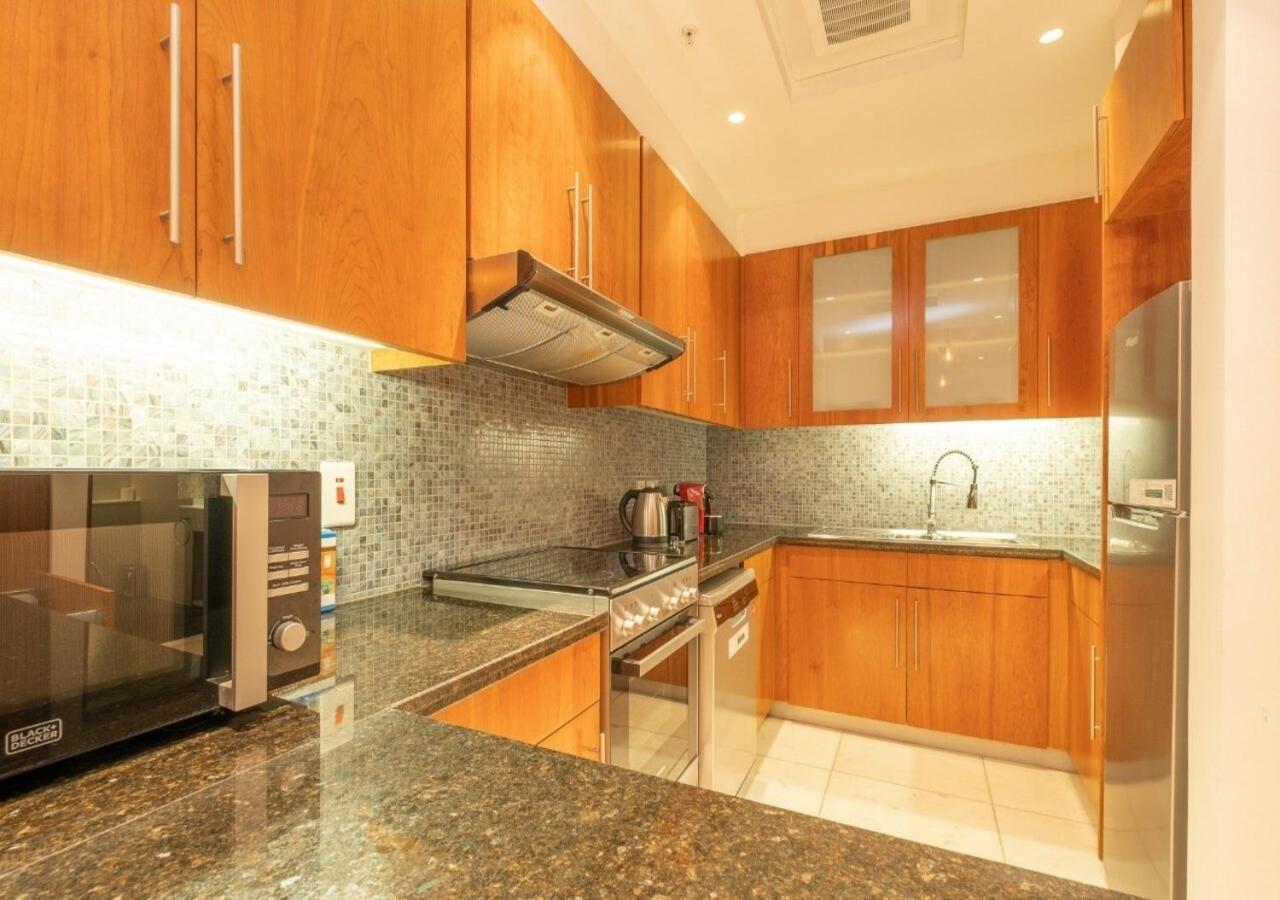 Hometown Apartments - Cosy 1 Bedroom Apartment With Brand New Furniture In Difc Dubai Exterior foto