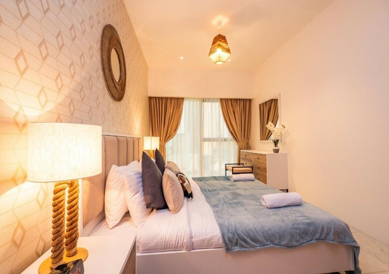 Hometown Apartments - Cosy 1 Bedroom Apartment With Brand New Furniture In Difc Dubai Exterior foto